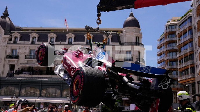 Udes na treningu Formule 1