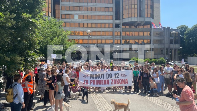 Životinje u užasnim uslovima