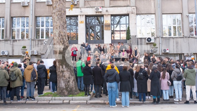 Studenti za ispitni rok