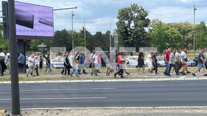 Dolazak na književno veče?