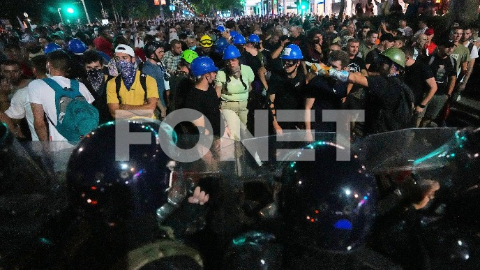 Potiskuju građane u Bulevaru