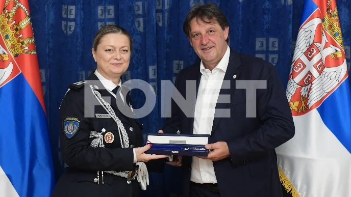 Bodeži za 24 polaznika