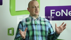 Žujović protiv Šešelja