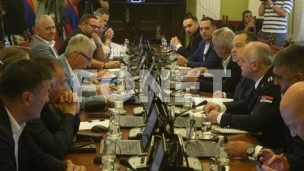 Burna rasprava o policiji