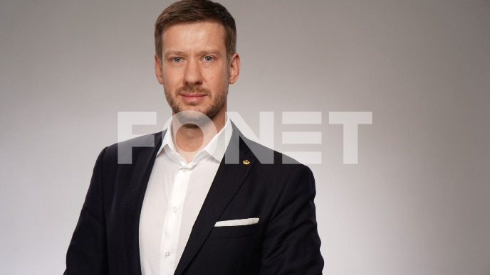 Šapić ponovo rasipa novac