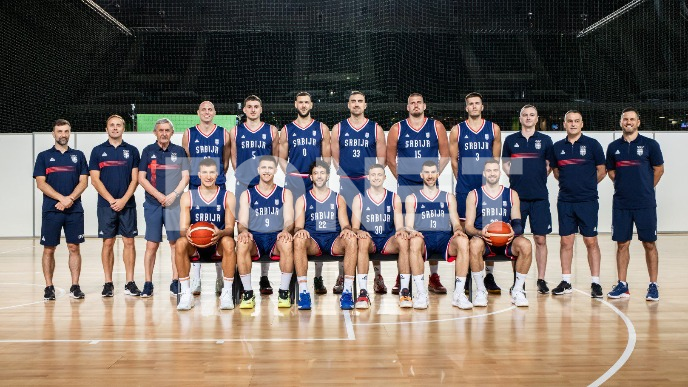 Bez Smajlagića i Trifunovića 