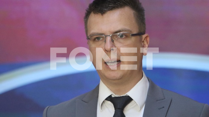 Vlastima je potreban medijski mrak