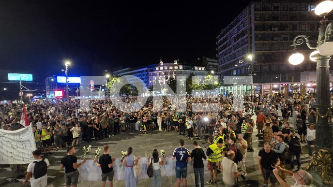 Stojimo uspravno i dosledno