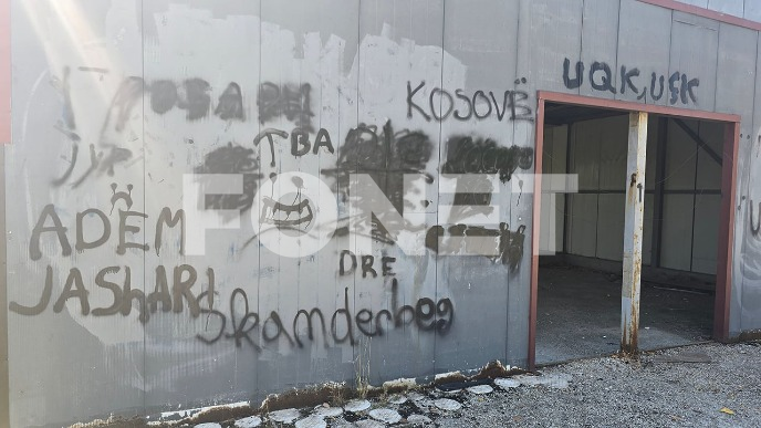 Natpisi UČK i Adem Jašari
