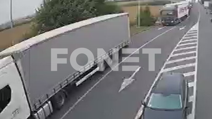 Pet sati čekanja u Šidu 