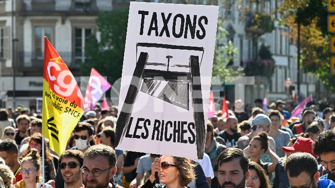 Na demonstracijama 175.000