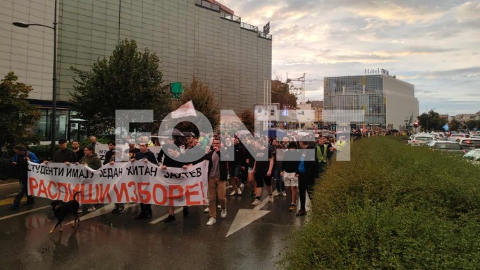 Protest "Slobodo, tu smo"