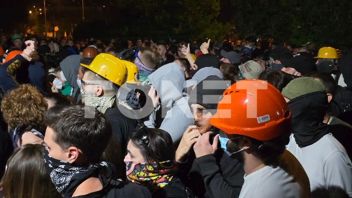 Najmanje 920 hapšenja