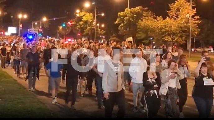 Jajima na protestnu kolonu