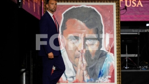 Oskrnavljen Kirkov mural Oskrnavljen Kirkov mural