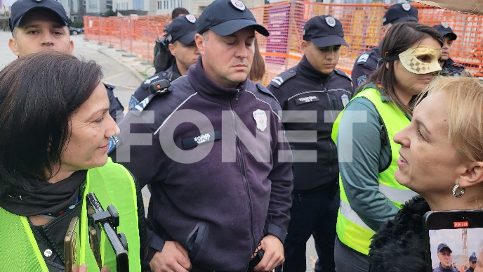 Hrka: Idite kući, zagrlite decu