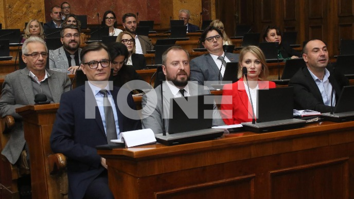 Potrebno izvinjenje opozicije