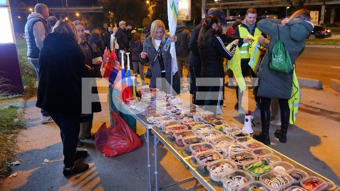 Studenti stigli do Ada Mola