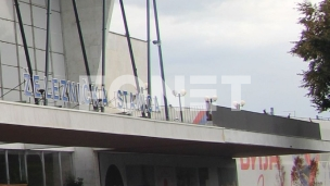 Zastave da budu na pola koplja Zastave da budu na pola koplja