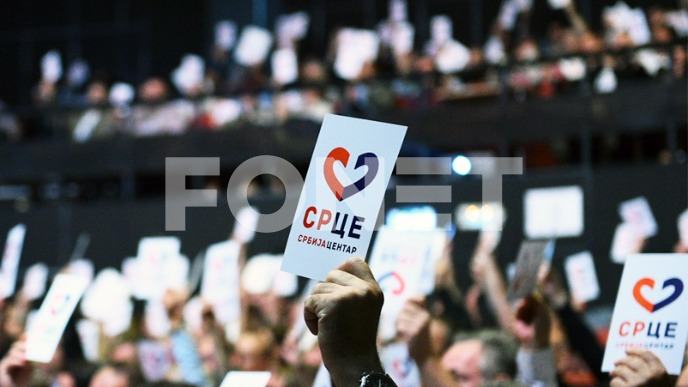 Vučić da da neopozivu ostavku Vučić da da neopozivu ostavku