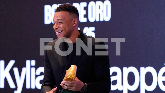 Zlatna kopačka Mbapeu Zlatna kopačka Mbapeu