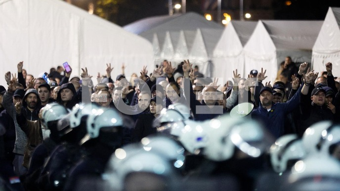 Bačene bakljeu Kneza Miloša