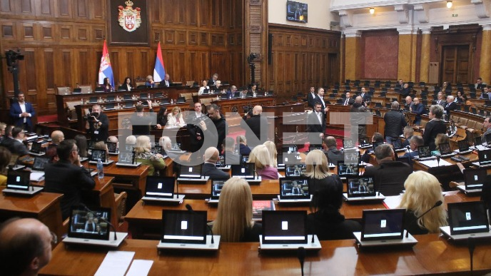 Ustanak neće u Skupštinu