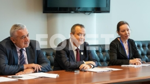 Ne širiti laži i spekulacije 