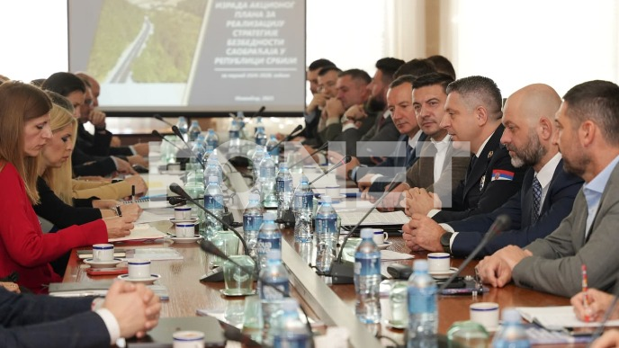 RADNA GRUPA ZA BEZBEDNOST