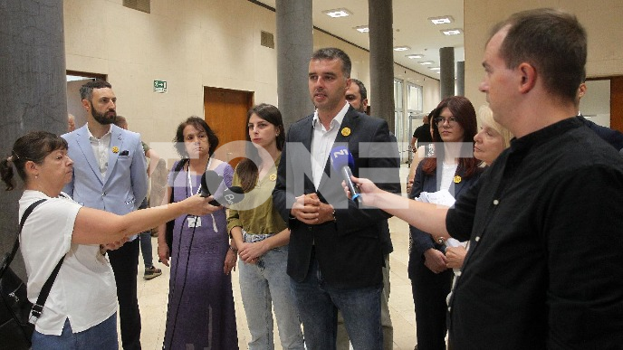 Generalštab - poklon Kušneru