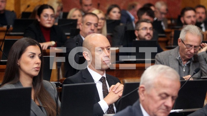 Vlast ne želi funkcionalan REM