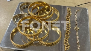 Zaplenjen zlatni nakit