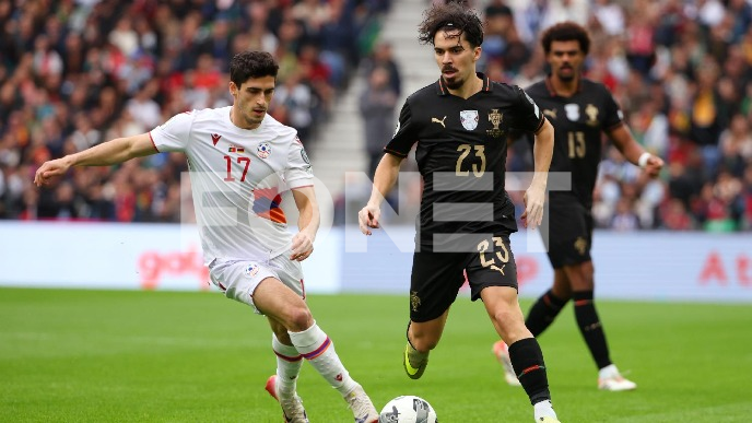 Deset golova u Portu