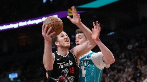 Toronto - Šarlot 110:108