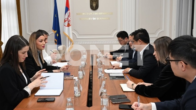 SARADNJA U PRIVREDI SA KINOM