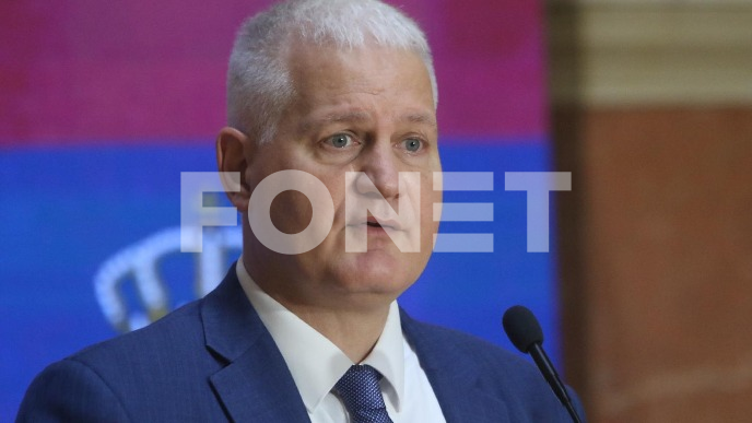 Cilj nije samo smena vlasti