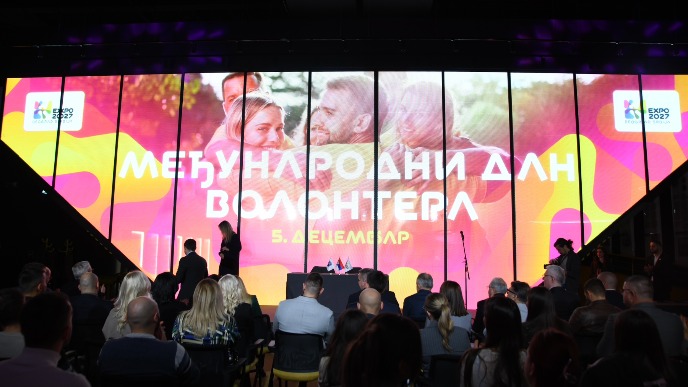 PODRŠKA VOLONTERIMA I EKSPU