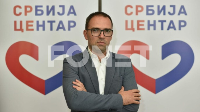 Vučić želi građanski savez