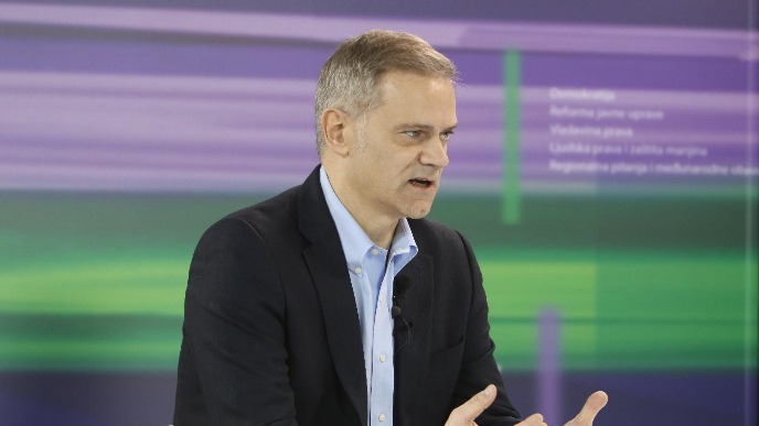 Vučić prodaje priču u Evropi