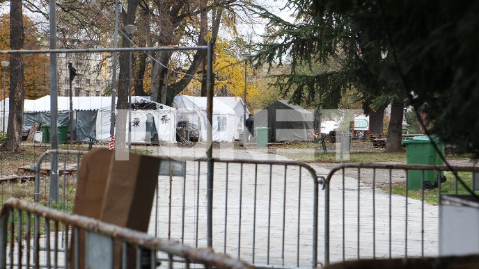 Uticaću da se sklone šatori