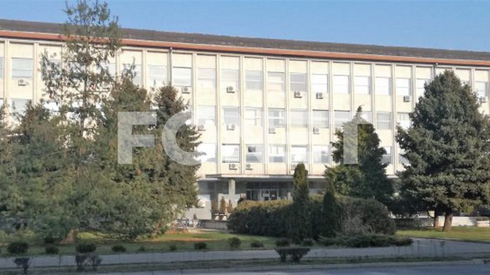 Strahuje za porodicu i sebe