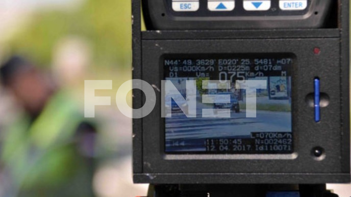 Pijan vozio brzo i preticao