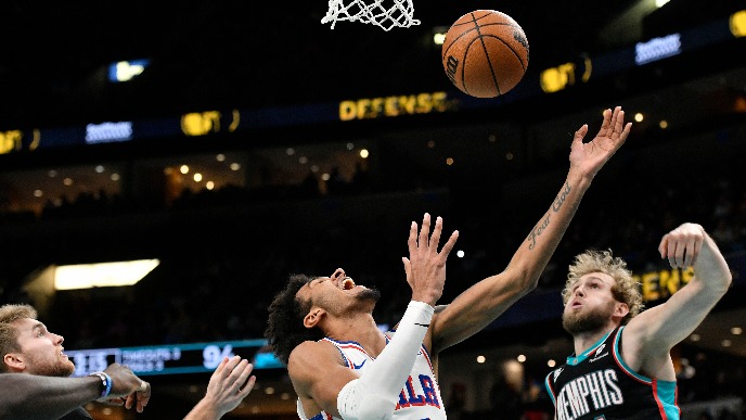 Filadelfija pobedila Memfis