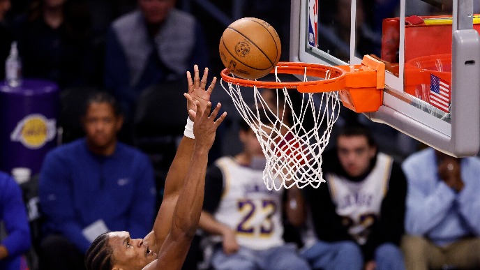 Detroit - LA Lejkers 128:106