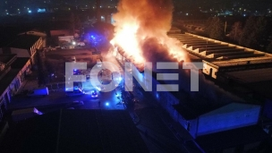 Požar u industrijskoj zoni