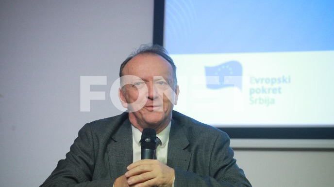 Vučić krivac za bespuće Srbije