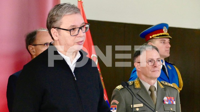 Uskoro o vojnom roku