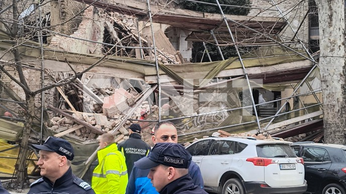 Teren se i dalje pretražuje