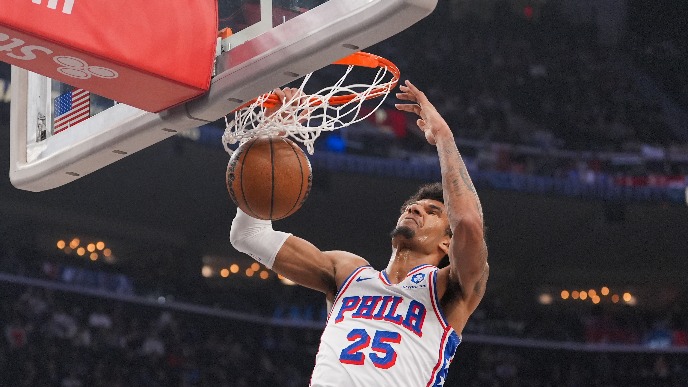 Filadelfija - LA Klipers 128:113