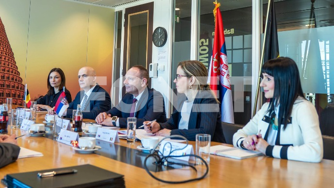 Razgovori o migrantima 